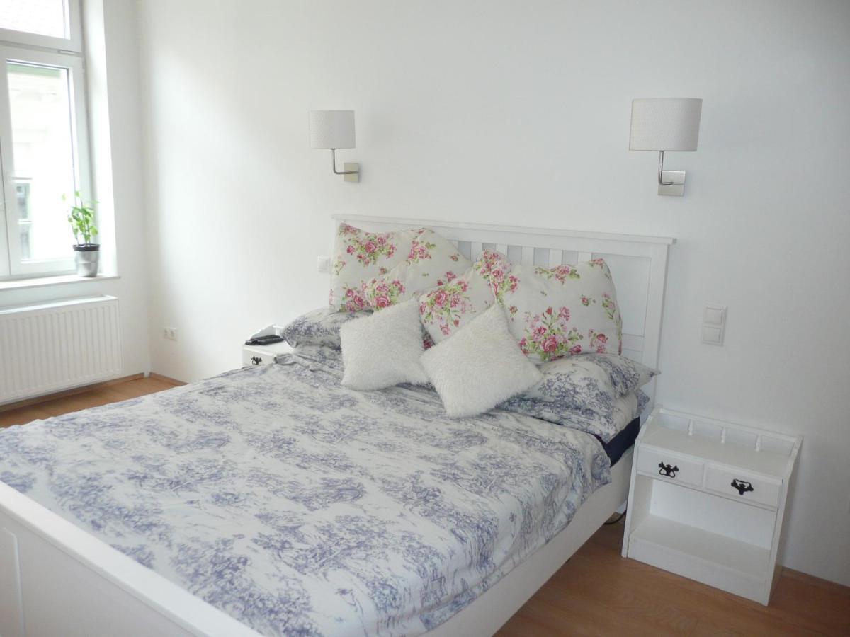 Modern City Center Location: Party, Sightsee, Rest Apartment Budapest Luaran gambar